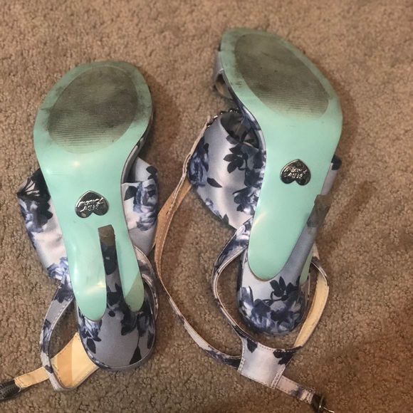 ❤️SOLD❤️ BETSEY JOHNSON STILETTOS - Picture 4 of 5